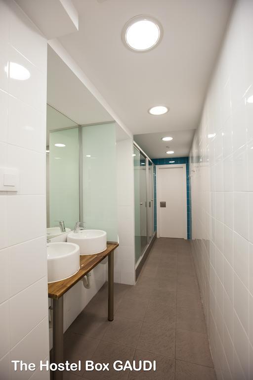 Rocket Hostels Gracia Barcelona Ngoại thất bức ảnh